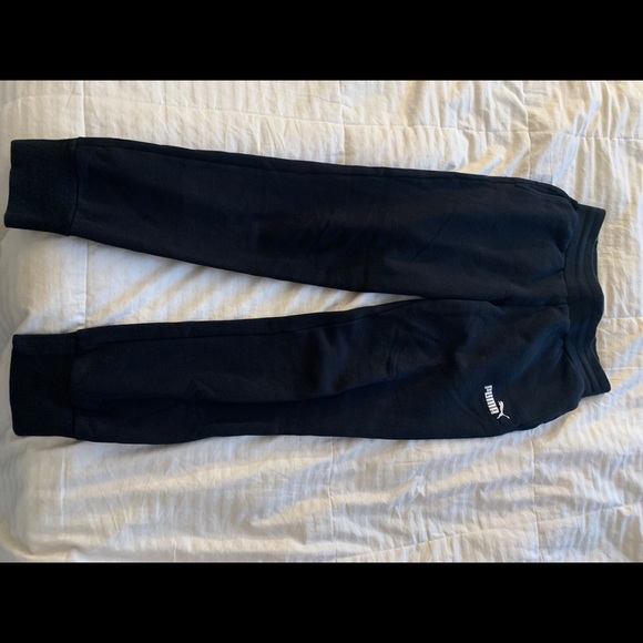 Puma black sweatpants - Picture 2 of 4
